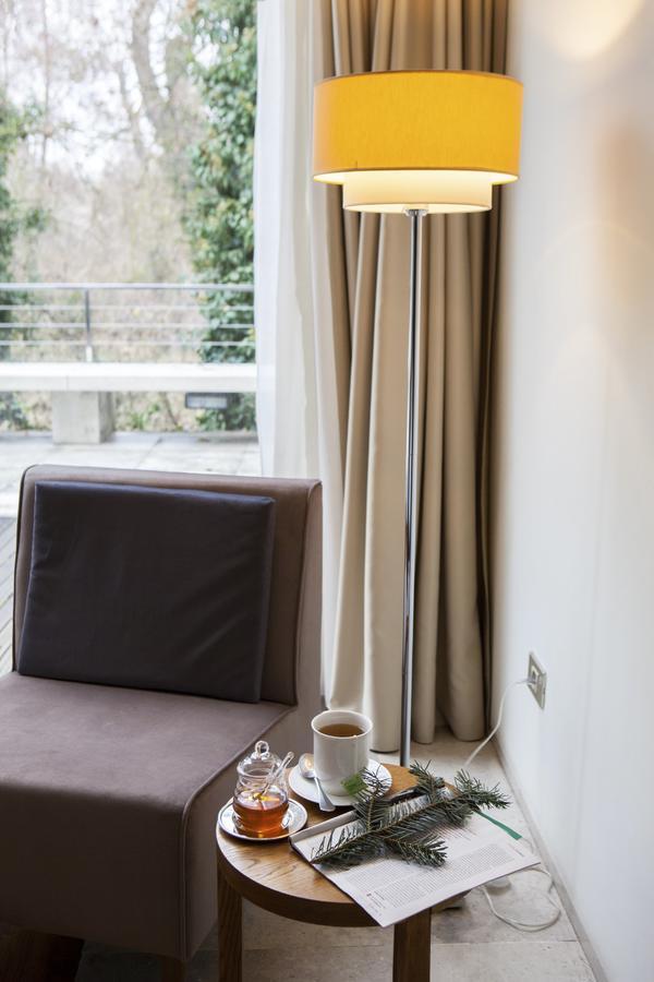 Fuente Acena Hotel Boutique ควินตานิลยา เด โอเนซิโม ภายนอก รูปภาพ
